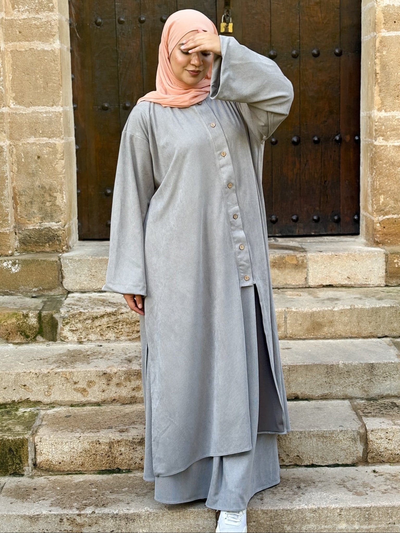 كاتيفا ليالي - ABAYA MOOD